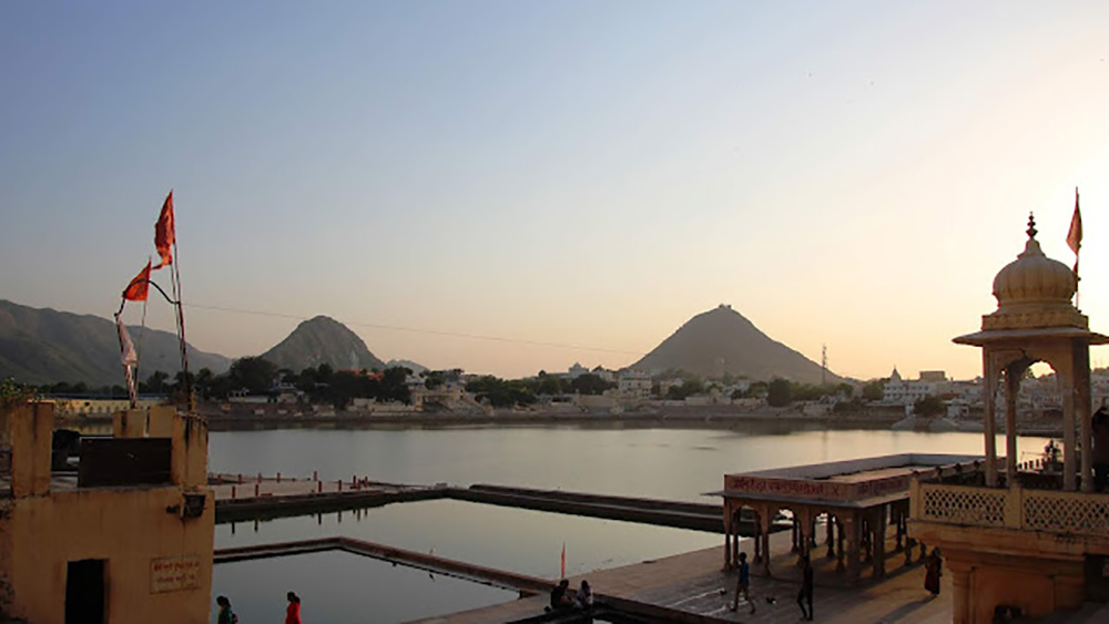 Pushkar ghats in the morning