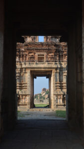 entrance to achyutraya temple