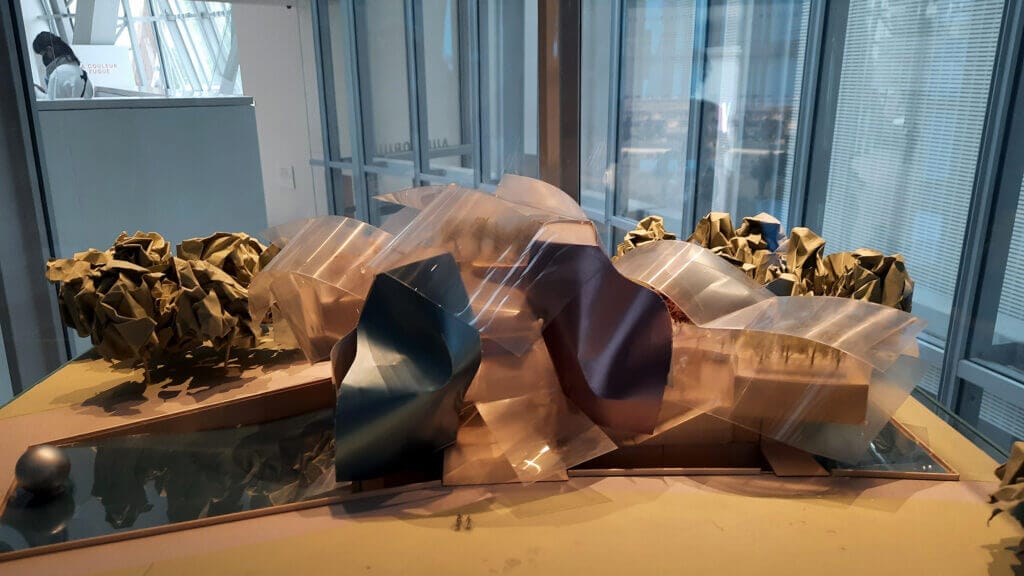 Louis Vitton Fondation Model